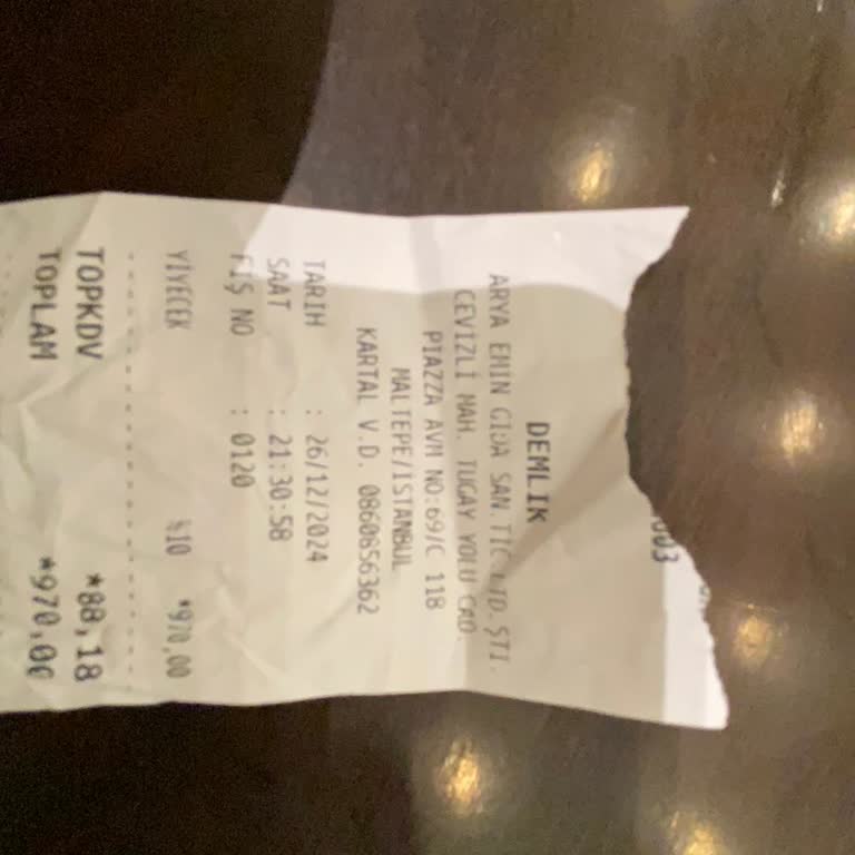 Fiyat Farkı Şoku: Demlik Kafe'de Yanıltıcı Menü Fiyatları