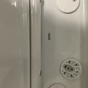 Klozet Kapağı Menteşesi Sorunuyla Muhatap Bulamama