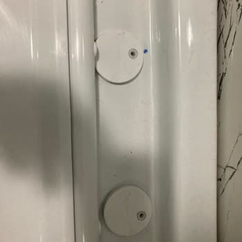 Klozet Kapağı Menteşesi Sorunuyla Muhatap Bulamama