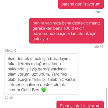Bozuk Yemek Ve Yetersiz Müşteri Hizmeti