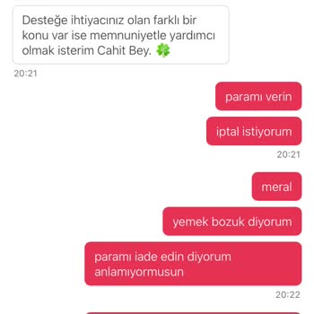 Bozuk Yemek Ve Yetersiz Müşteri Hizmeti