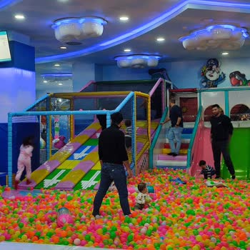 Çocuk Oyun Alanında Yetişkin İşgali