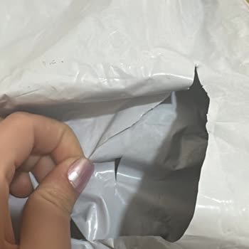 Açık Ve Kırık Gelen Kargo Ürünleri