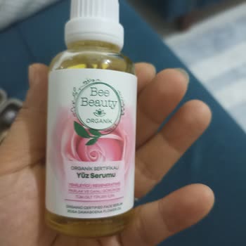 Bee Beauty Gül Serumu: Zeytinyağı Şoku!