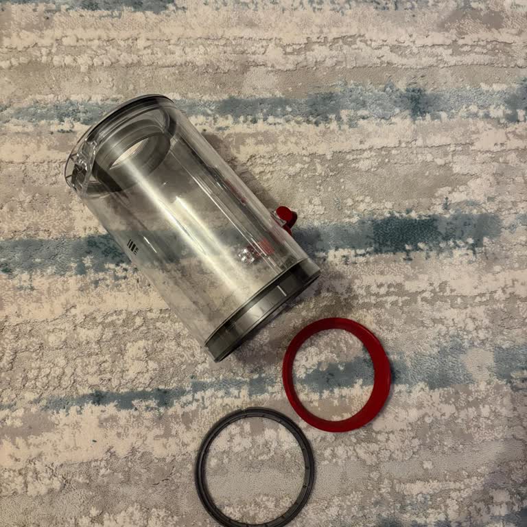 Dyson Süpürge Ve Mağaza Çalışanı Şoku