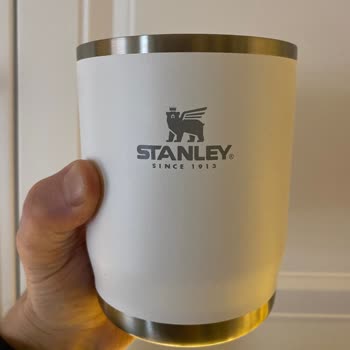 Stanley Termos İlk Kullanımda Paslandı!