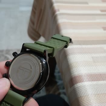 Karagöz Saat Tamir Yapılırken Kapağa Ve Kasaya Zarar Verilmiş!