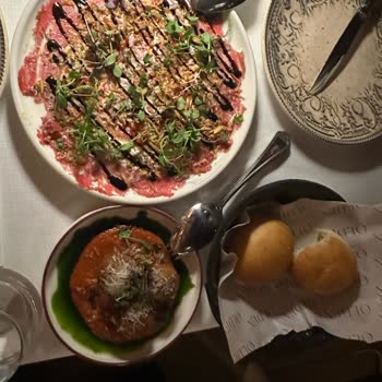 Evlilik Yıl Dönümünde Hayal Kırıklığı