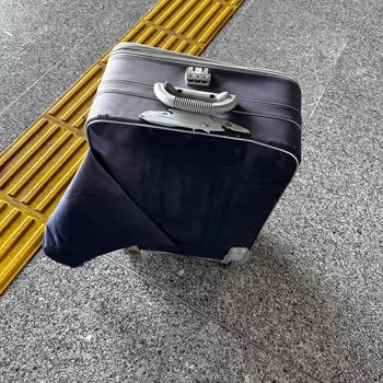 THY Uçuşum Sonrası Kaybolan Bagaj Etiketi Ve Kırılan Valiz