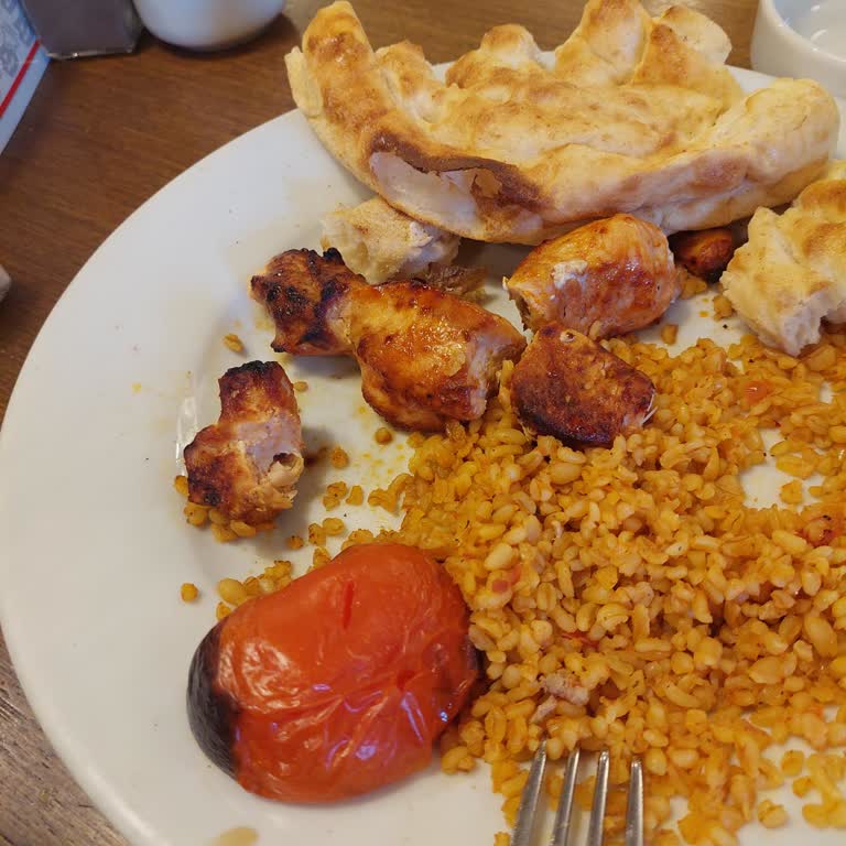 Lezzetsiz Yemek Deneyimi