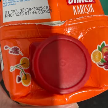 Küflü Meyve Suyu Ve Güven Sorunu