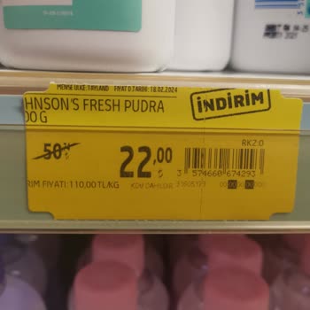 Migros'ta Tarihi Geçmiş Bebek Pudrası Satışı: Bebek Sağlığı Tehlikede!