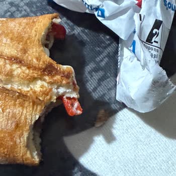 Domino's Siparişimde Kemik Çıktı Dişim Kırıldı