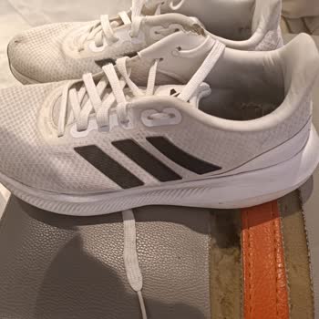 Adidas Ayakkabıda Erken Aşınma Ve Garanti Sorunu