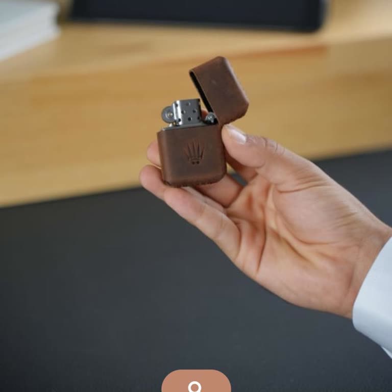 Watch Of Royal Hediye Çakmakta Kırık Parça Sorunu