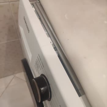 Samsung Çamaşır Makinesi Yürüyor: Çözüm Bekliyoruz