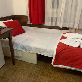 Yılbaşı Turunda Otel Değişikliği Ve Yetersiz Yatak Sorunu