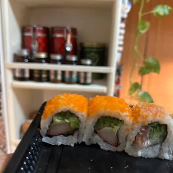 Taze Olmayan Sushi Ve Kalitesiz Malzemelerle Hayal Kırıklığı