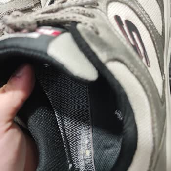 Skechers Ayakkabıda Beklenmedik Kalite Sorunu Ve Amazon Üzerinden Çözüm Bulamama