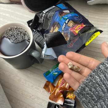 Üründen Çıkan Tuhaf Cisim Ve Koku Şoku