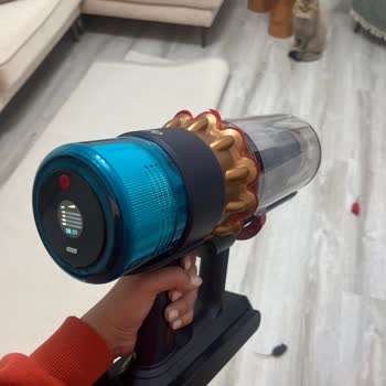 Dyson Gen5 Makinemde Yanık Kokusu Ve Ses Değişikliği Sorunu