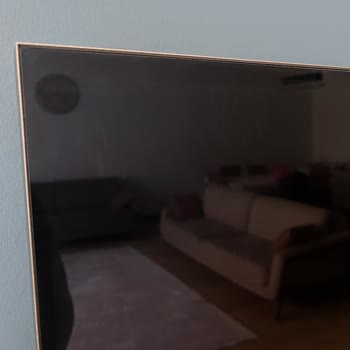 Samsung QLED TV'de Piksel Sorunu