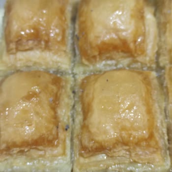 Bayat Ve Kirli Baklava Deneyimi
