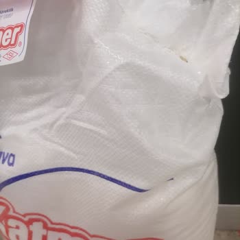 Ankara Fix Gros Market'te Sağlık Tehlikesi: Kurtlanmış Unlar