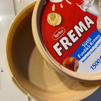 A101'den Alınan Torku Kremada Yabancı Cisim Şoku