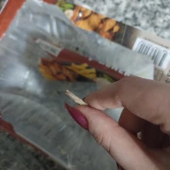 Beşler Tavuk Dönerde Kemik Şoku!