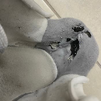 9 Ayda Deforme Olan Ayakkabı Ve Yetersiz Müşteri Hizmeti