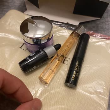 Lancome Mini Beauty Box Arrived Without the Lipstick I Ordered