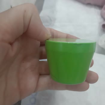 Hijyen Sorunu: Oyuncaklı Çikolatanın İçinden Saç Kılı Çıktı