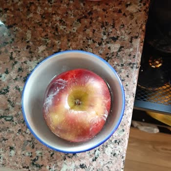 Organik Elma Üzerindeki Şüpheli Beyaz Madde Sorunu