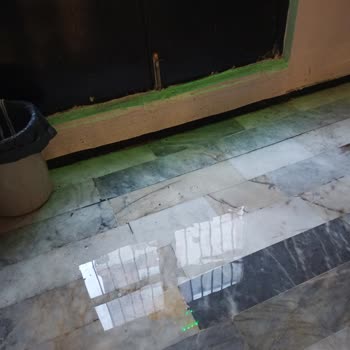 Hazım Ersu İlkokulu'nda Islak Zemin Tehlikesi