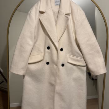 Bershka Coat Faded and Stained Twice Within a Month