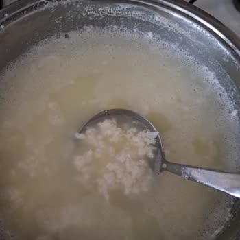 Gürsüt Market'ten Alınan Sütlerde Kalite Sorunu