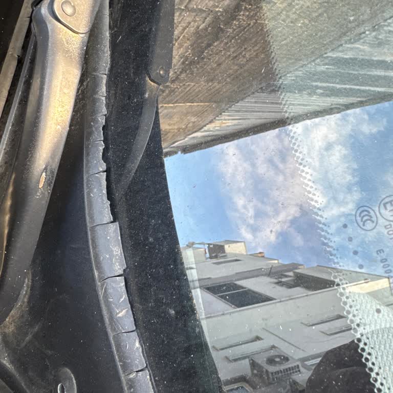 BMW F20'nin Cam Fitili Sorunu Ve Su Kaçağı