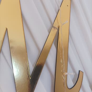 H&N Organizasyon Kiraladığım Sandalyelerden Biri Otobanda Uçmuş