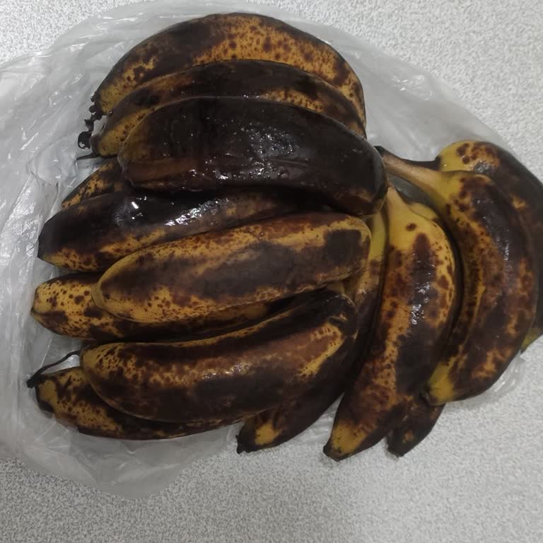 Çürümüş Muzlarla Hayal Kırıklığı