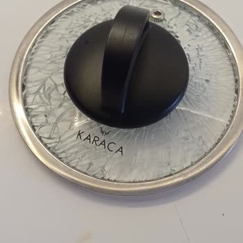 Karaca Züccaciye Tencere Kapağı Patladı: Yeni Evli Çiftin Endişesi