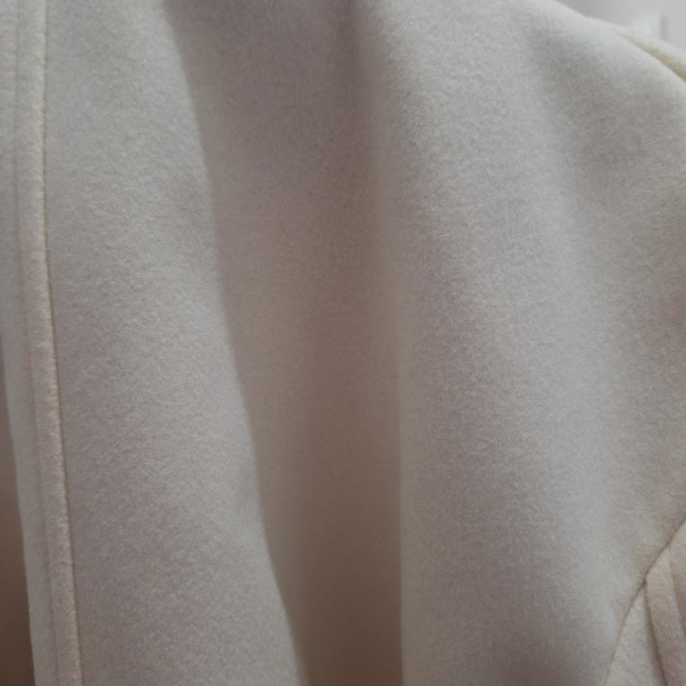 Yanlış Renk Ve Cevapsız İtiraz: Kaban Değişim Sorunu