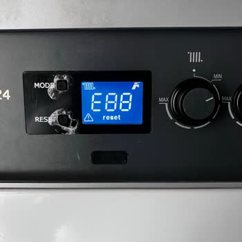 Kombi Arızası Ve Yüksek Servis Ücreti