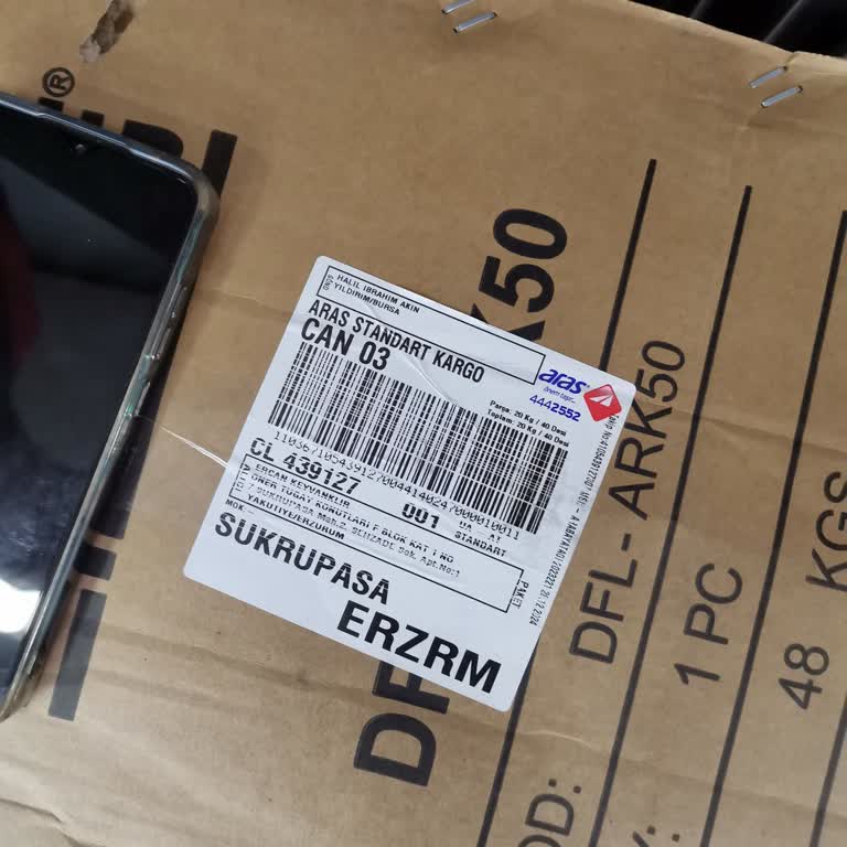 Aras Kargo Şükrüpaşa Şubesi'nde Müşteri Memnuniyetsizliği