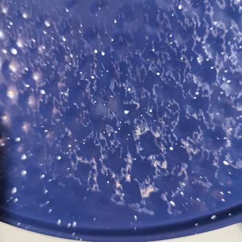 Emsan Kek Kalıbı Eriyerek Pandispanyayı Mahvetti