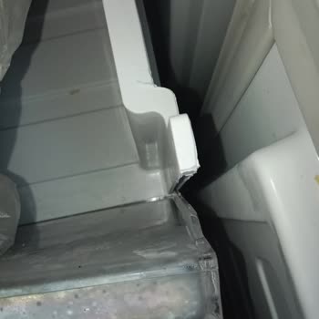 Altus Buzdolabı Çekmecesi Ve Servis Sorunu