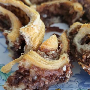 Liva Pastanesinde Küflü Ürün Skandalı