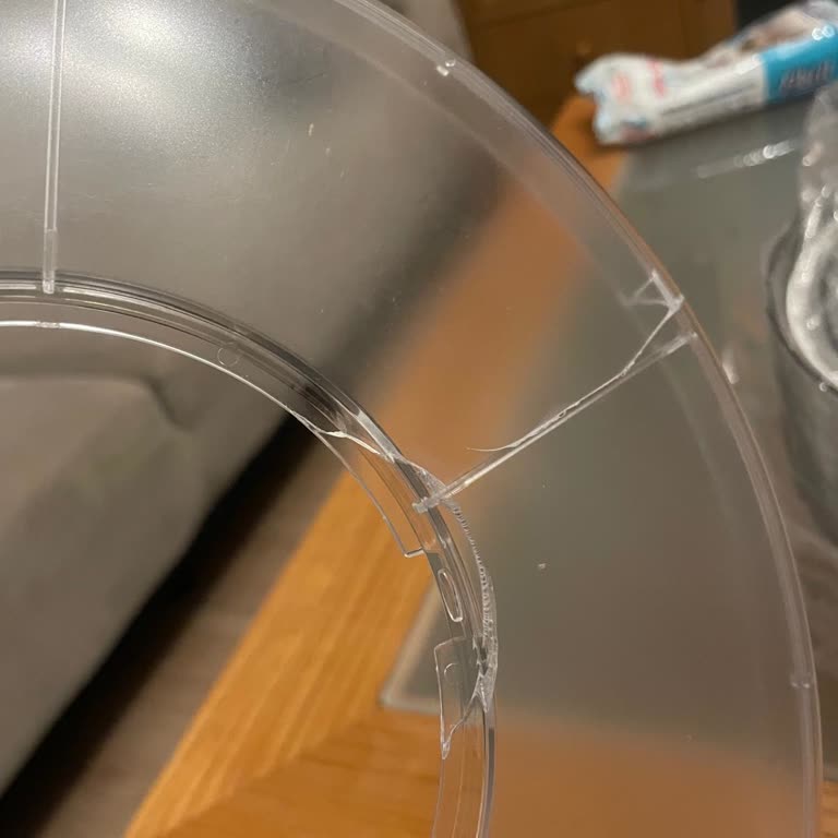 Kırık Ürün Teslimatı Ve İlgisizlik