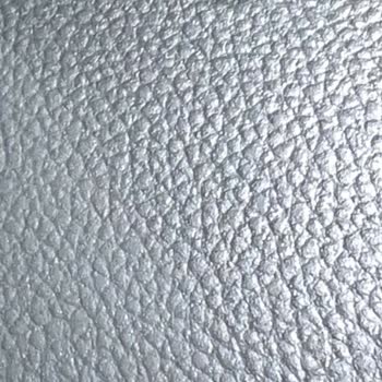 Sıfır Km Renault Clio'da Plastik Aksam Sorunları Ve Döşeme Kusurları