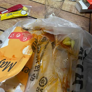 Büyükçekmece Maydanoz Döner'de Hayal Kırıklığı: Sipariş Ve Müşteri Hizmetleri Sorunları